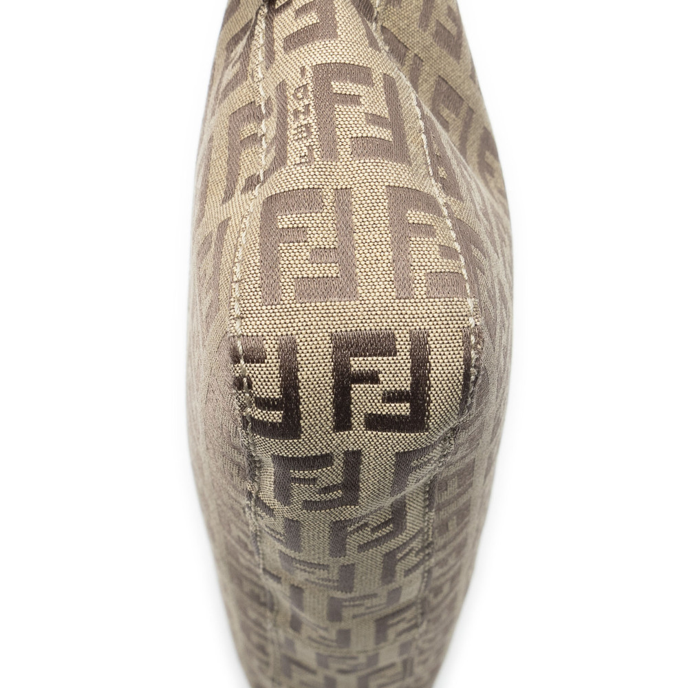 Fendi Rectangular Zip - Picture 8 of 10
